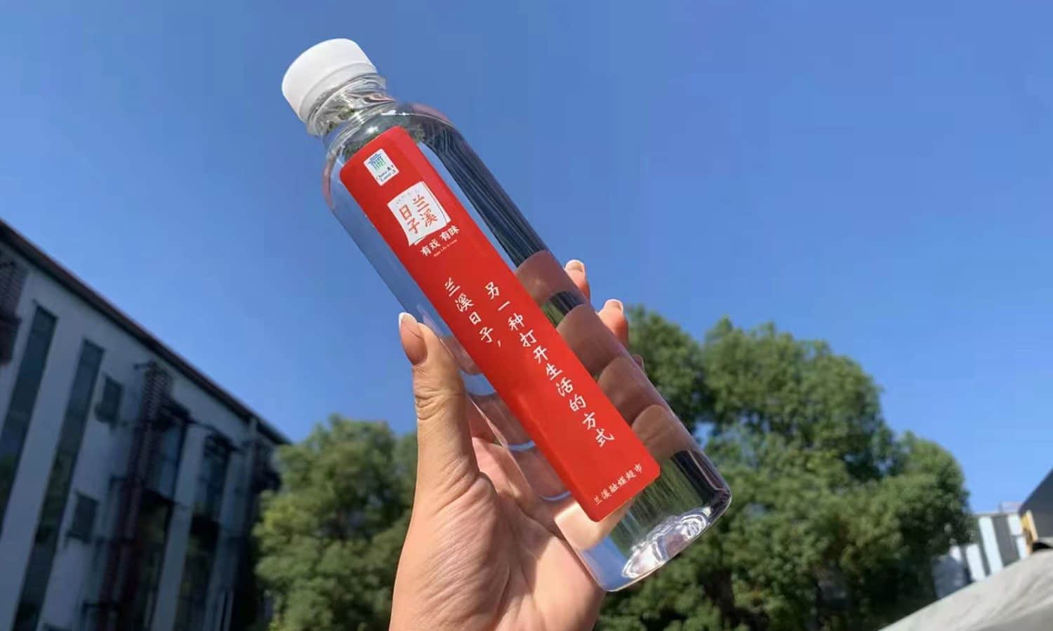 定制礦泉水案例10